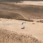 Flugreise Airzone Marokko Gleitschirm startet in Düne